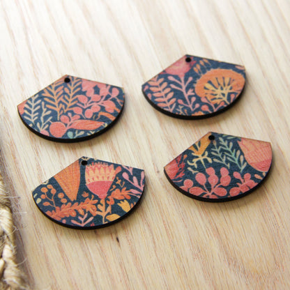 Fan Shape - 1 Hole - Natural Look Print in Australiana - 119