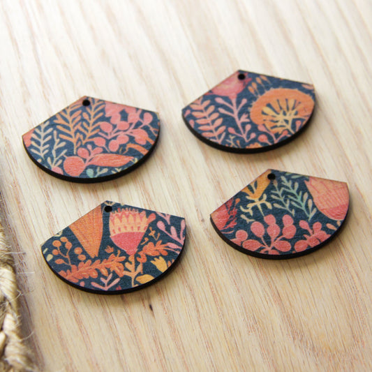 Fan Shape - 1 Hole - Natural Look Print in Australiana - 119