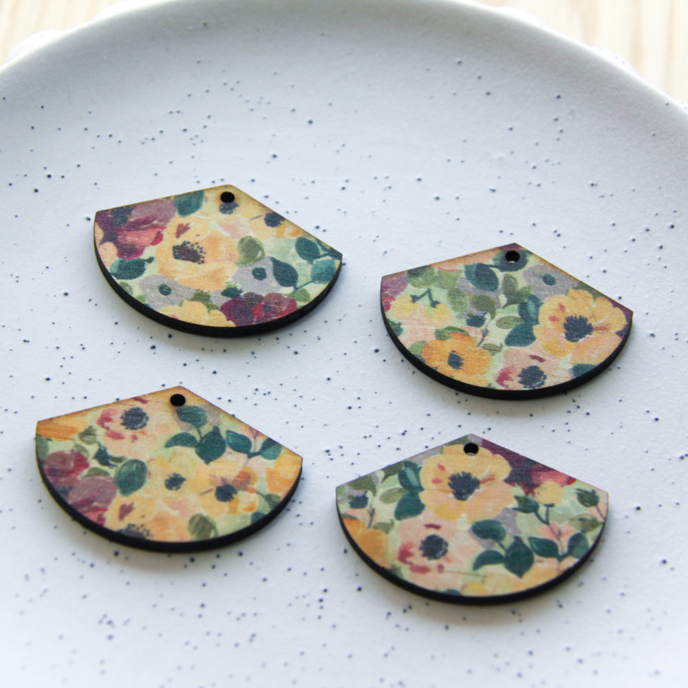 Wood - Fan Shape - 1 Hole - Transparent print - Floral Garden - 51