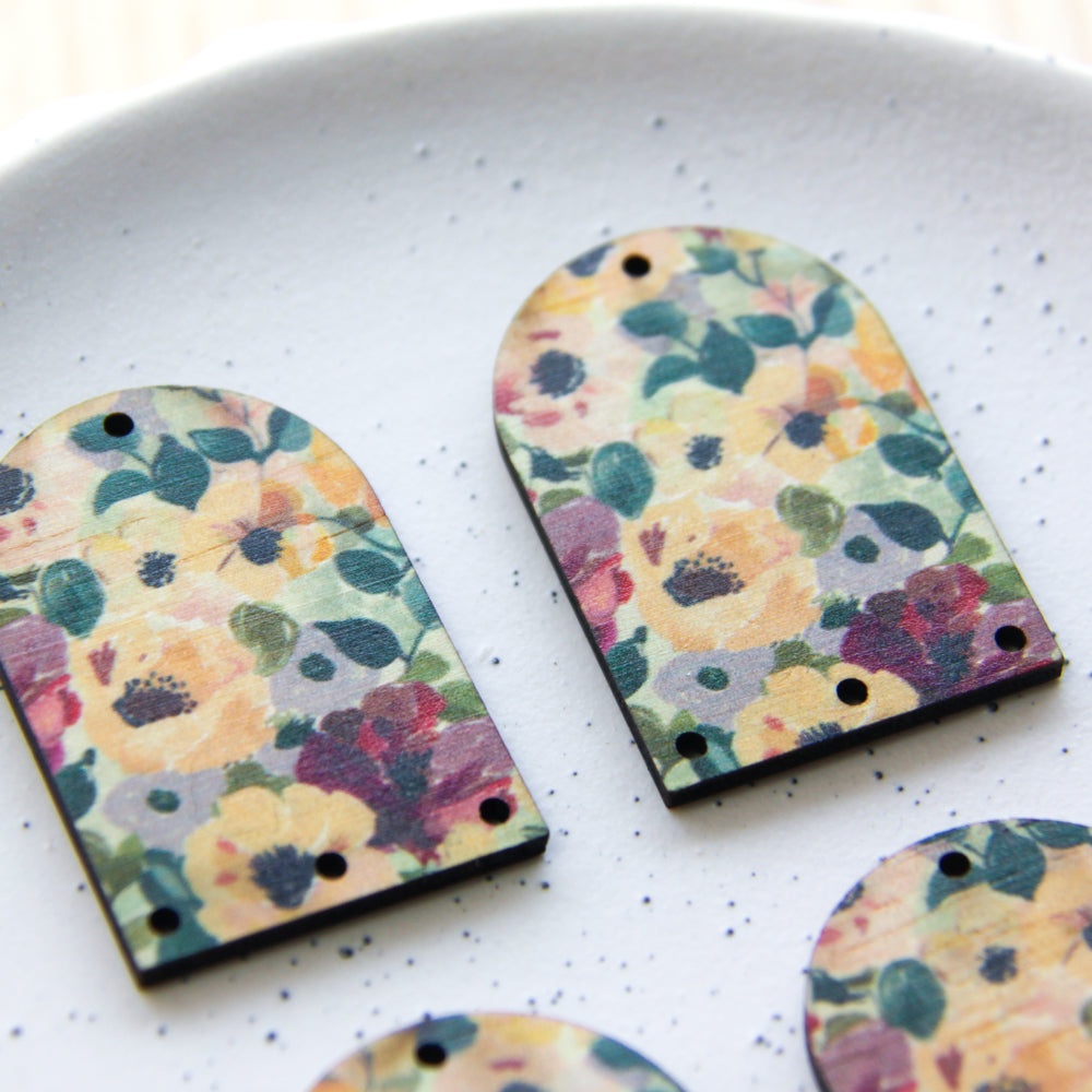 Wood - Arch Shape - 4 Holes -  Transparent print - Floral Garden - 51