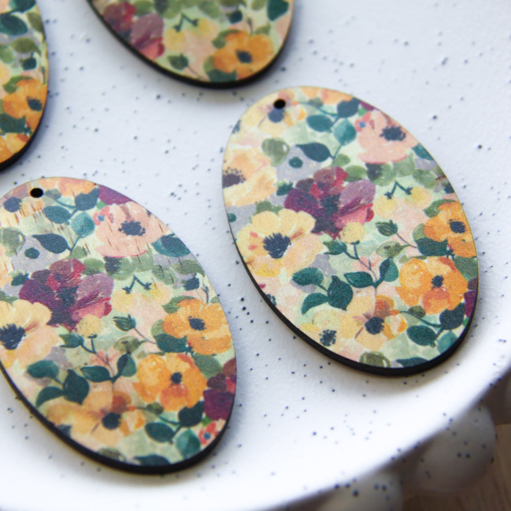 Oval Shape - Natural Look Print in Floral Garden - 51