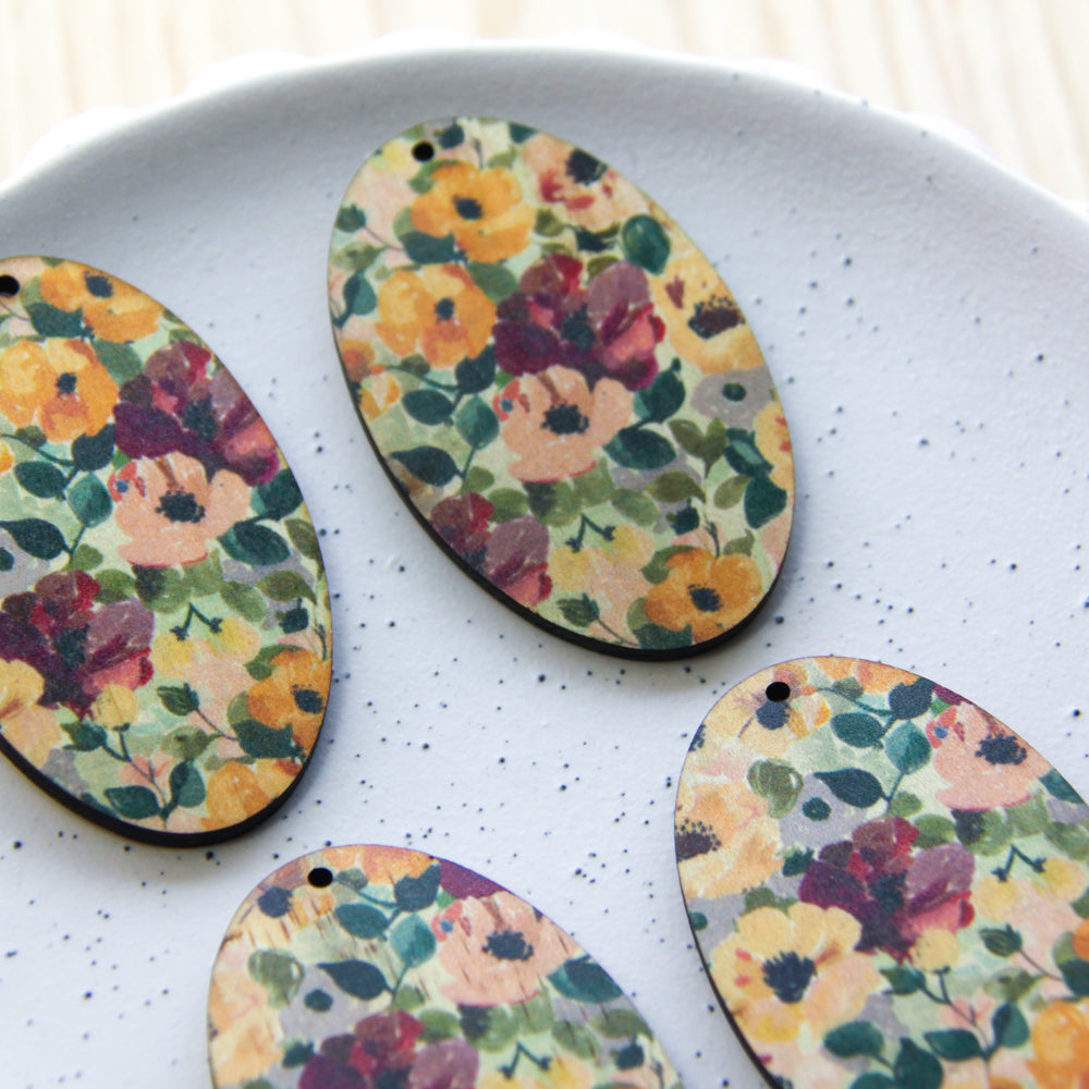 Oval Shape - Natural Look Print in Floral Garden - 51
