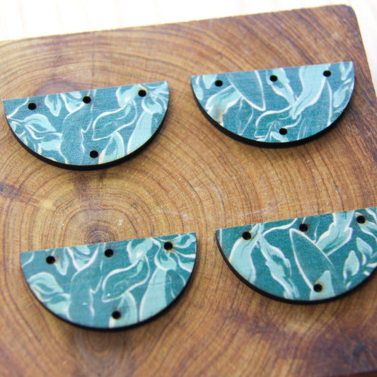 4cm Semi Circle - 4 Hole - Natural Look Print in Australiana - 80