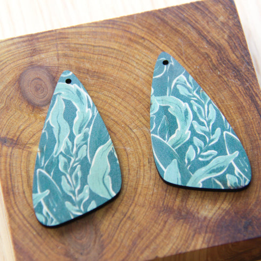 Irregular Shape -  Natural Look Print in Australiana - 80