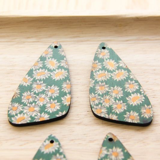Irregular Shape -  Natural Look Print in Sunflower - 06