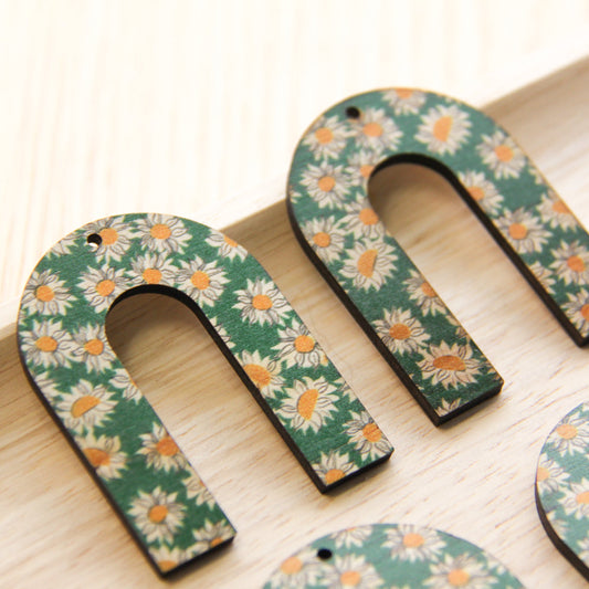 Horseshoe Shape - Natural Look Print in Sunflower - 06