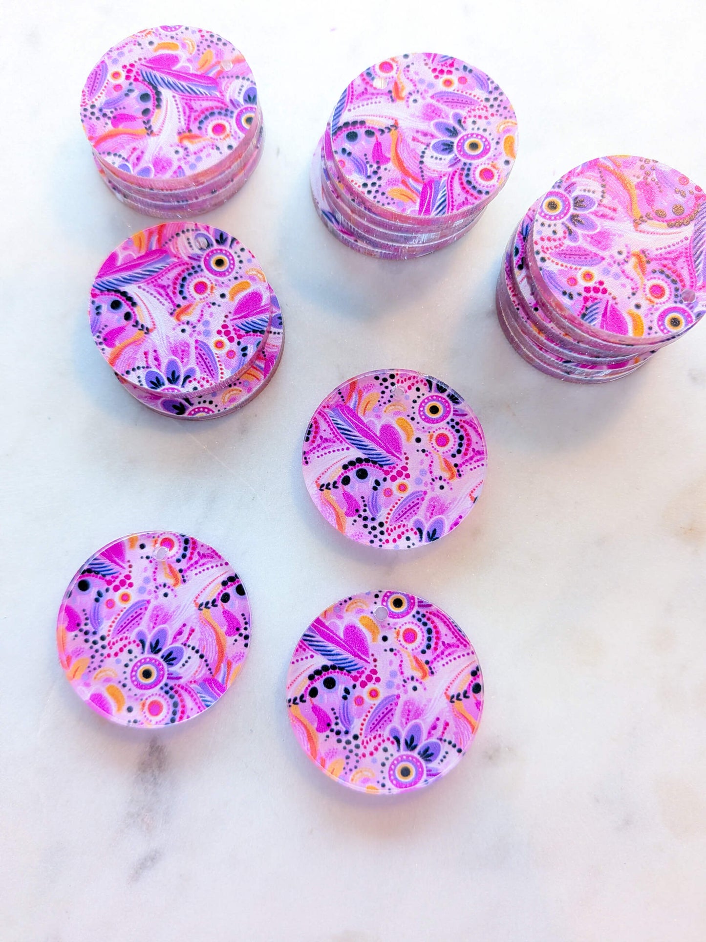 Clear Acrylic - 3cm Circle - Whimsical - 54