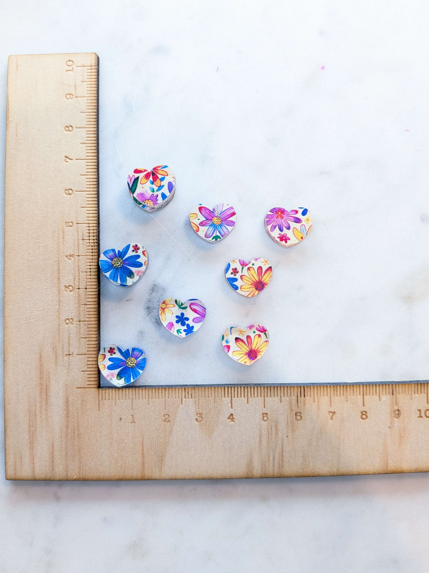 Clear Acrylic - 1.5cm Heart - Stud - Whimsical - 34