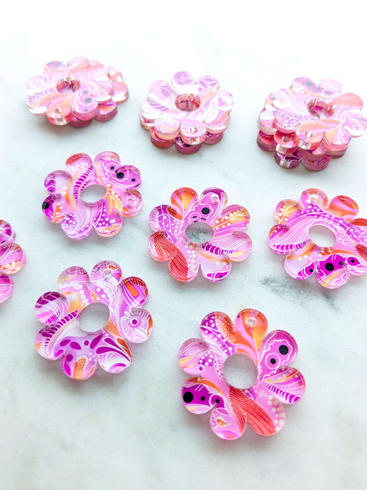 Clear Acrylic - 3cm Flower with large hole - Whimsical - 72