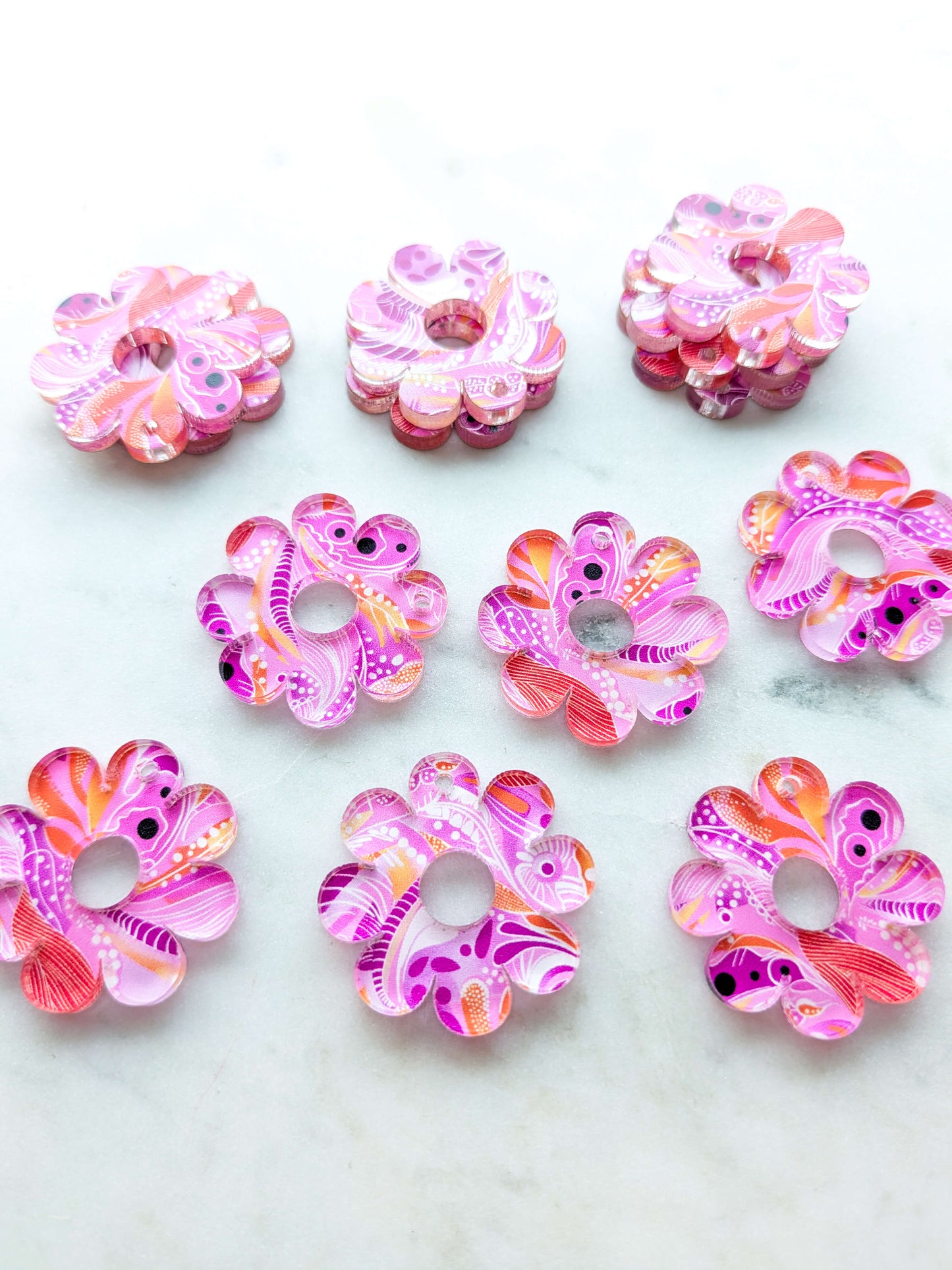Clear Acrylic - 3cm Flower with large hole - Whimsical - 72