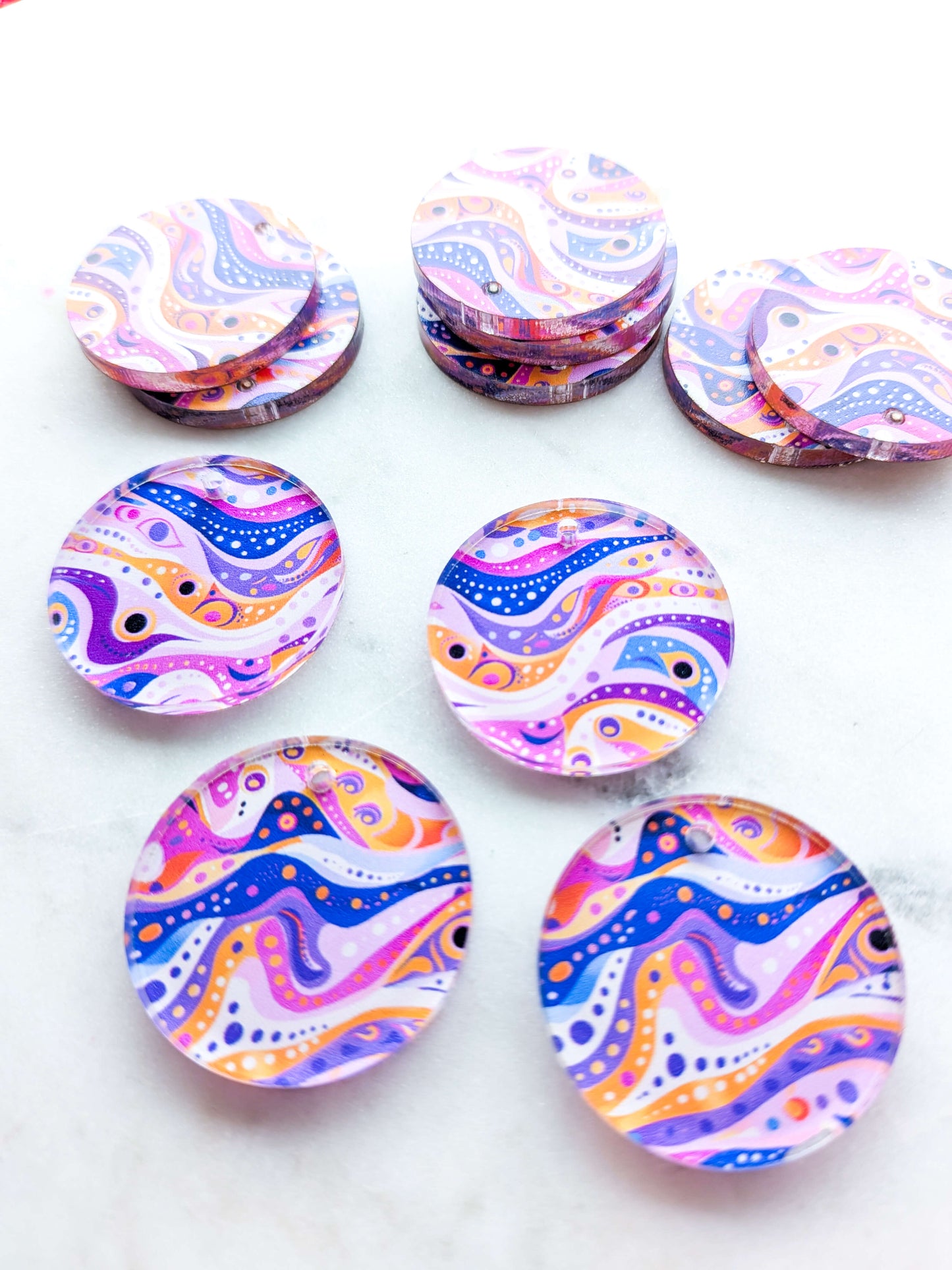 Clear Acrylic - 3cm Circle - Whimsical - 79