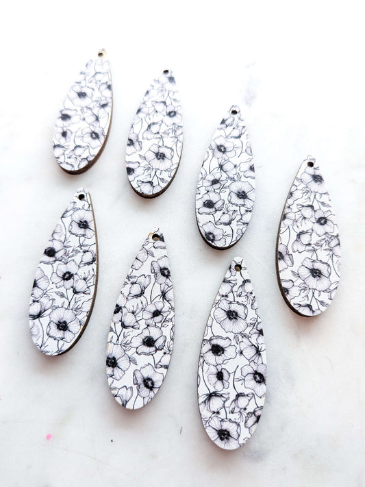 Wood - 5cm  Skinny Teardrop -  Blooms - 34