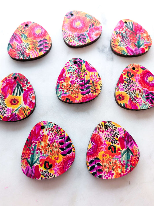 Wood - 3cm Pebble - Bold Floral - 39