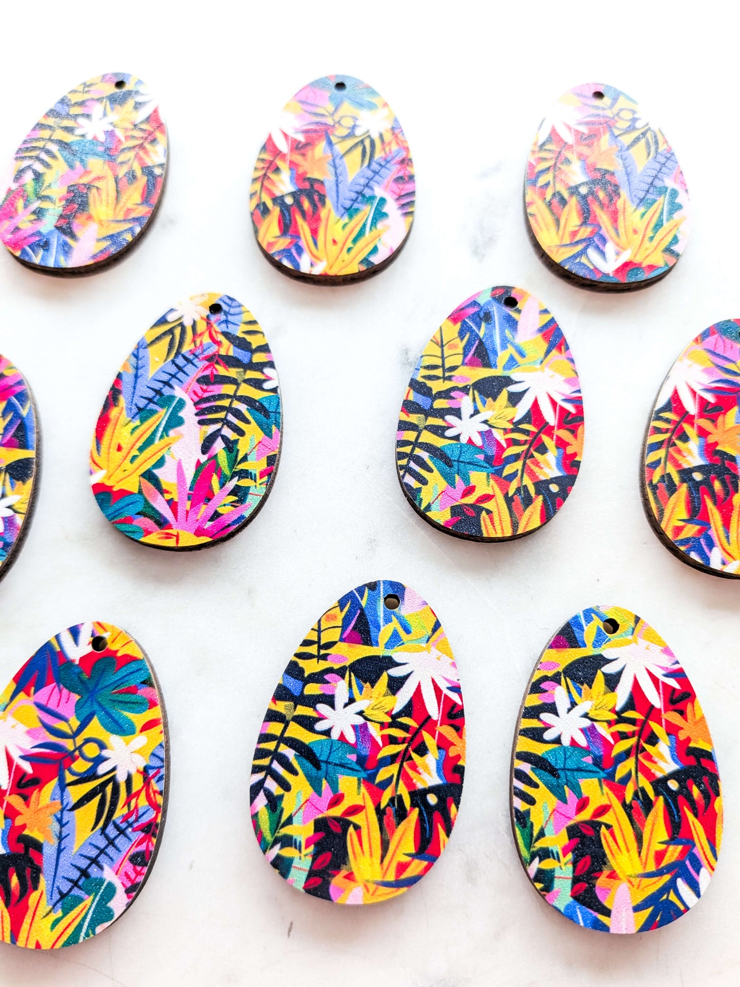 Wood - 4cm - Egg - Bold Floral- 26