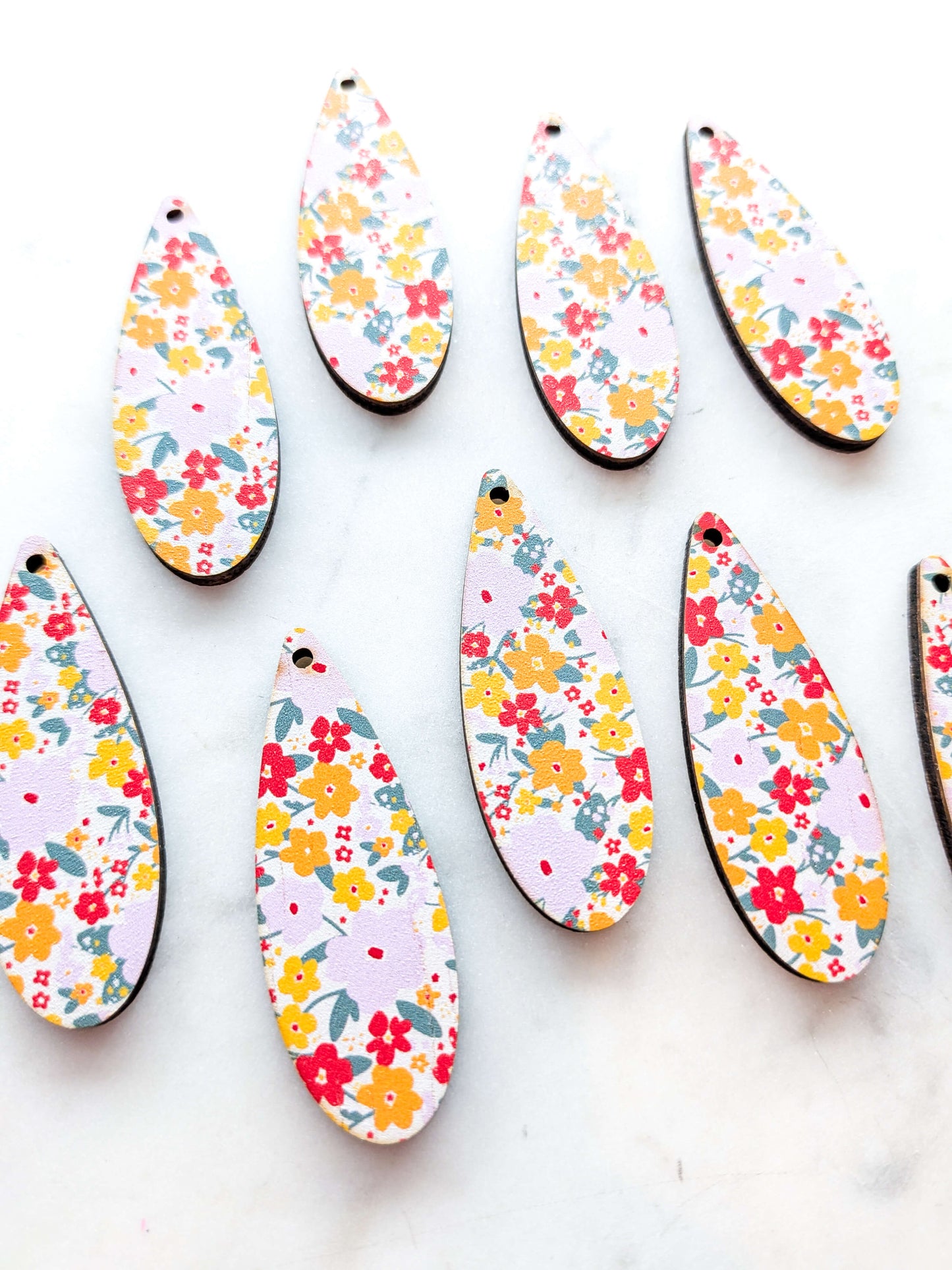Wood - 5cm  Skinny Teardrop -  Autumn Picnic - 12