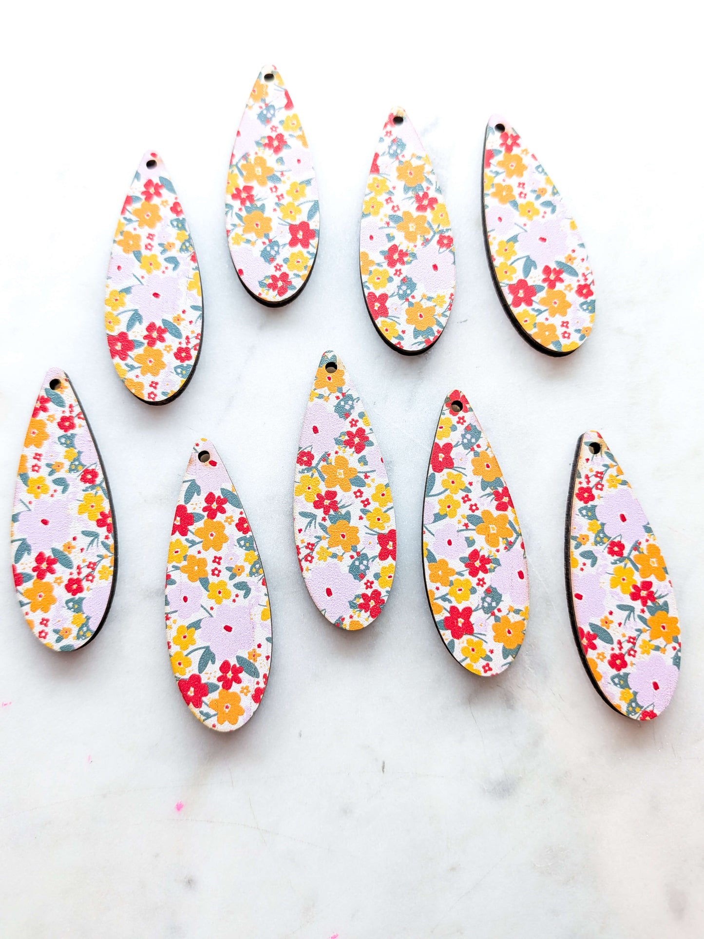 Wood - 5cm  Skinny Teardrop -  Autumn Picnic - 12