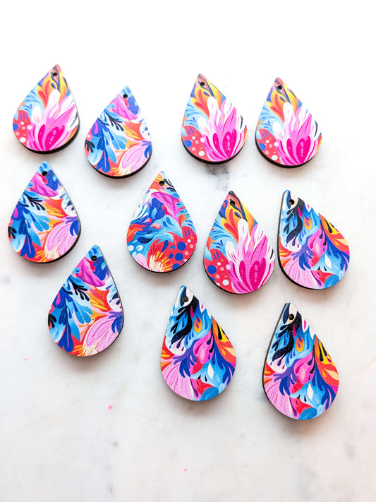Wood - 4cm - Teardrop - Abstract Art - 02