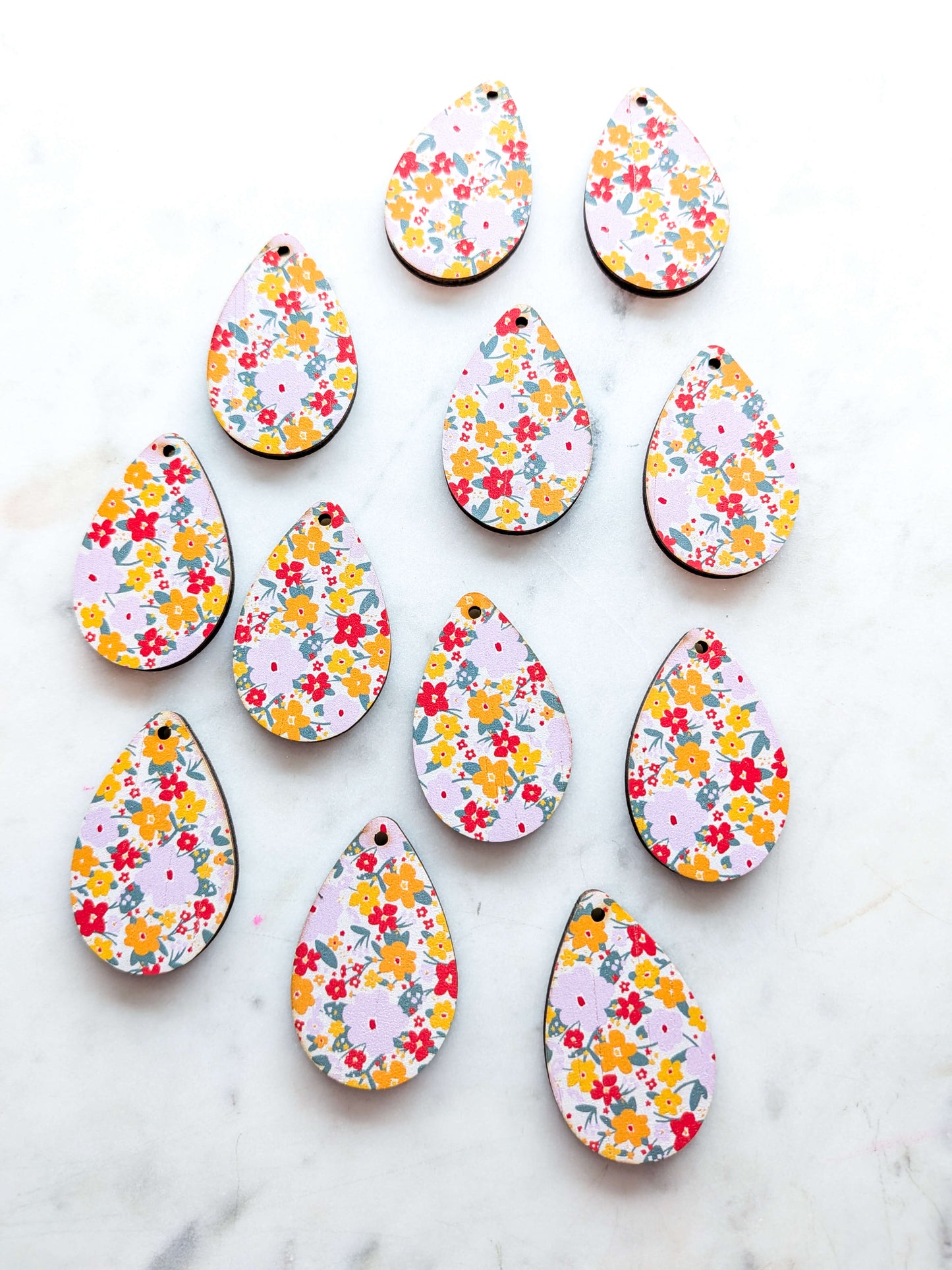 Wood - 4cm - Teardrop 2 - Autumn Picnic - 12