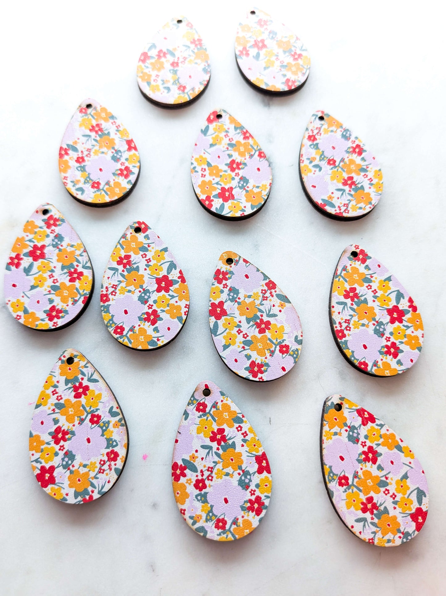 Wood - 4cm - Teardrop 2 - Autumn Picnic - 12