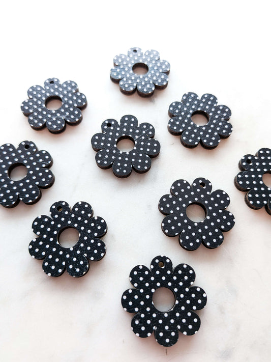 Wood - 3cm Flower with large hole - Black and White - 16
